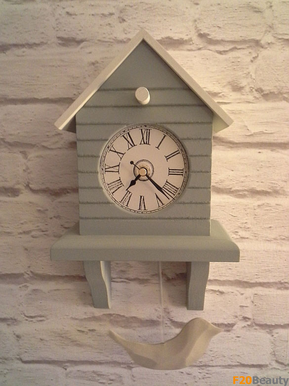 dong-ho-treo-tuong-qua-lac-2