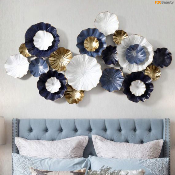 Tranh sắt Royal Lotus