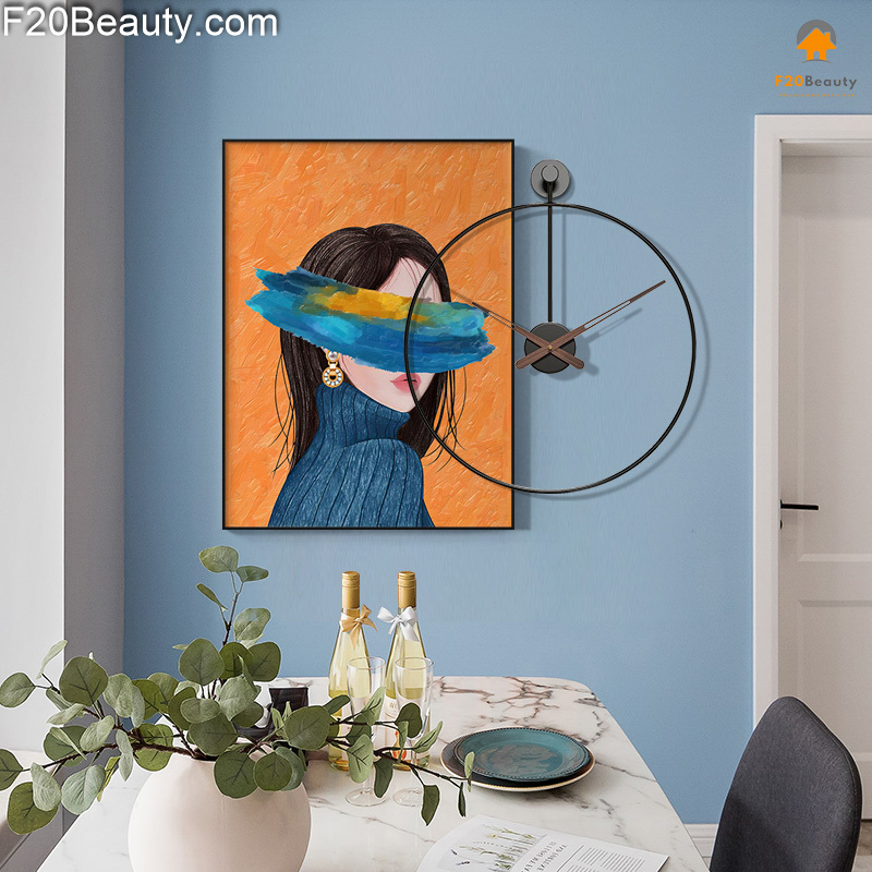 Đồng hồ treo tường kết hợp tranh cô gái
