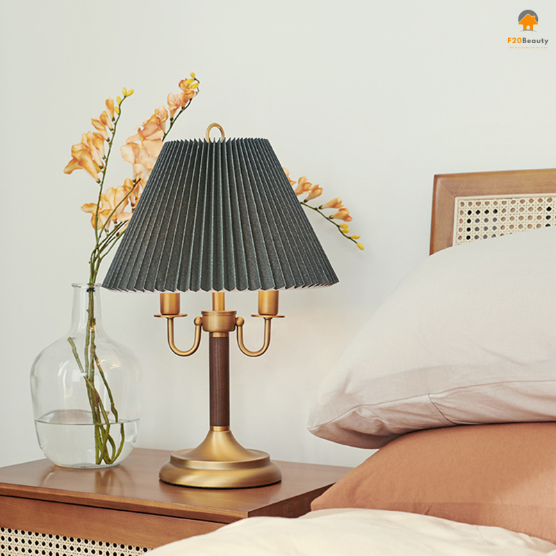 Đèn ngủ đẹp để bàn Hyuk