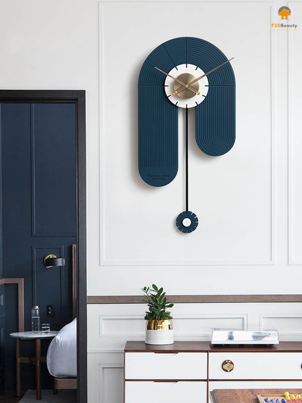 Đồng hồ treo tường đẹp Bertha