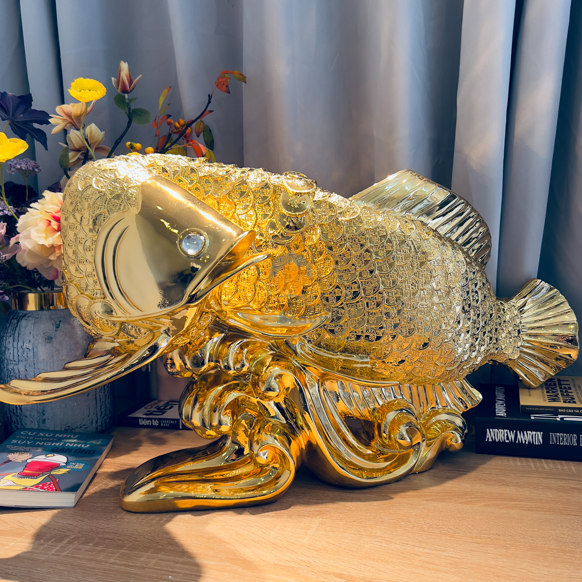 Tượng cá chép rồng ánh kim