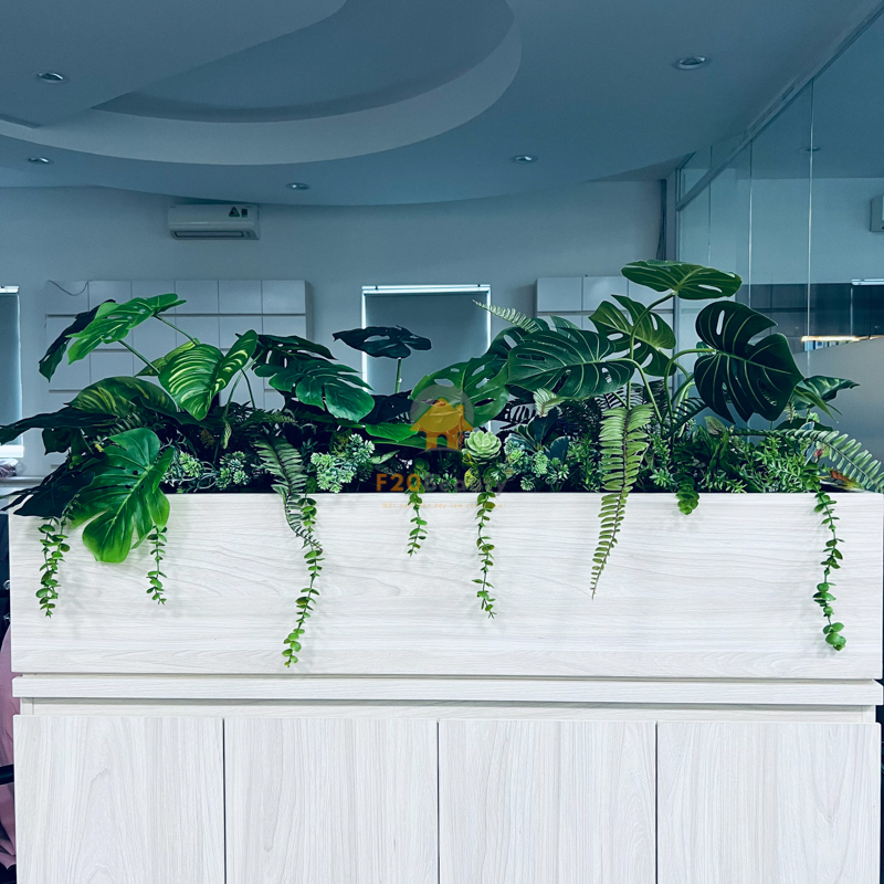 Bục cây giả đẹp cho văn phòng tại Quận 2