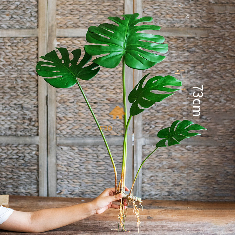 Cây Monstera giả 4 nhánh - có giá 350K