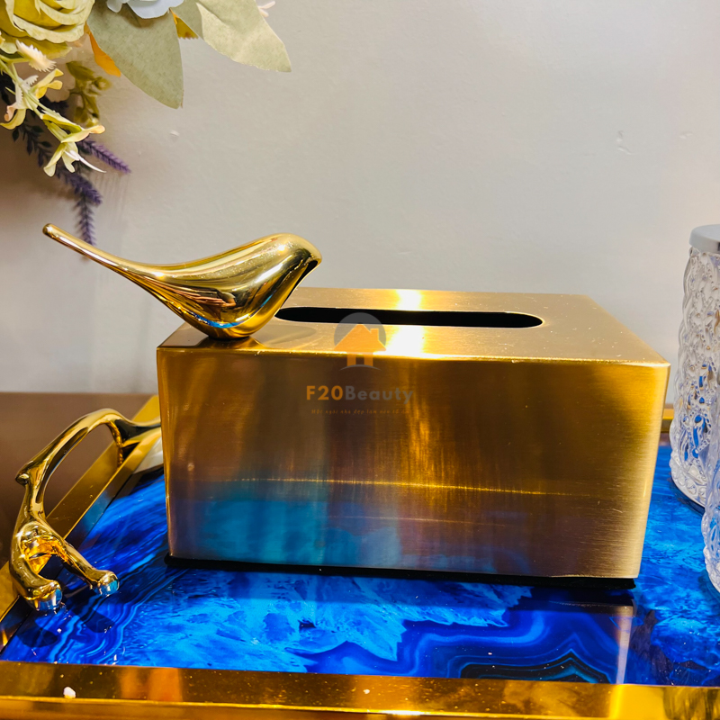 Hộp đựng khăn giấy mạ vàng Villy trang trí phòng ăn sang trọng, trang nhã