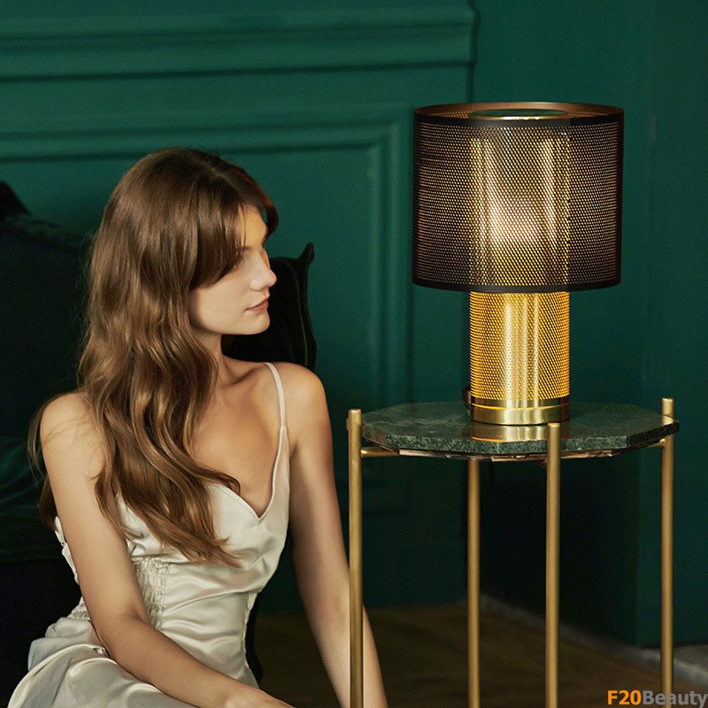 Đèn ngủ đẹp để bàn kim loại Metal Basic