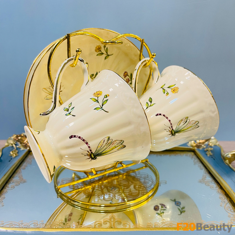 Vẻ đẹp hoàng kim trong từng giọt trà - Bộ tách ấm Hoàng Gia Châu Âu