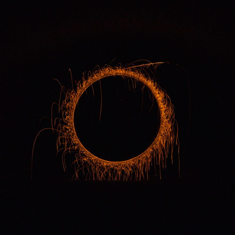 Phân tích sự liên kết giữa Tích Lịch Hỏa, tính cách và vận mệnh trong cuộc sống của bạn