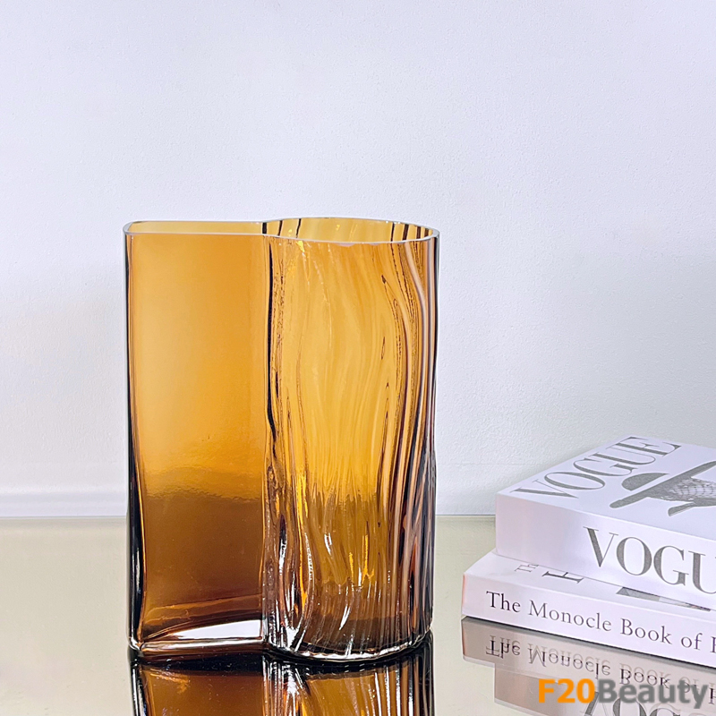 Bình thủy tinh cắm hoa hình thoi Chantel loại thấp