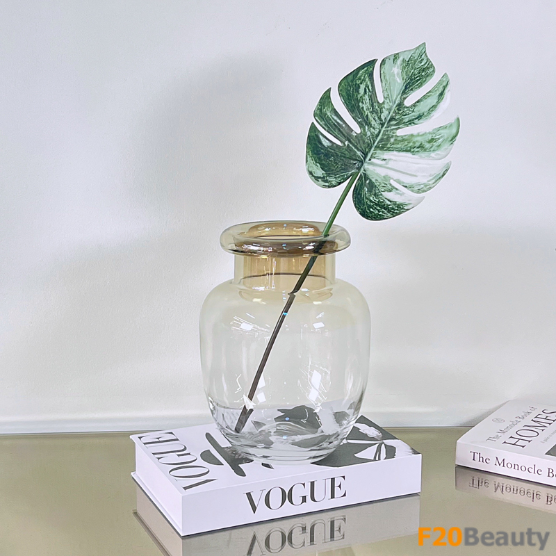 Bình thủy tinh trong suốt Eglantine trang trí kèm lá Monstera