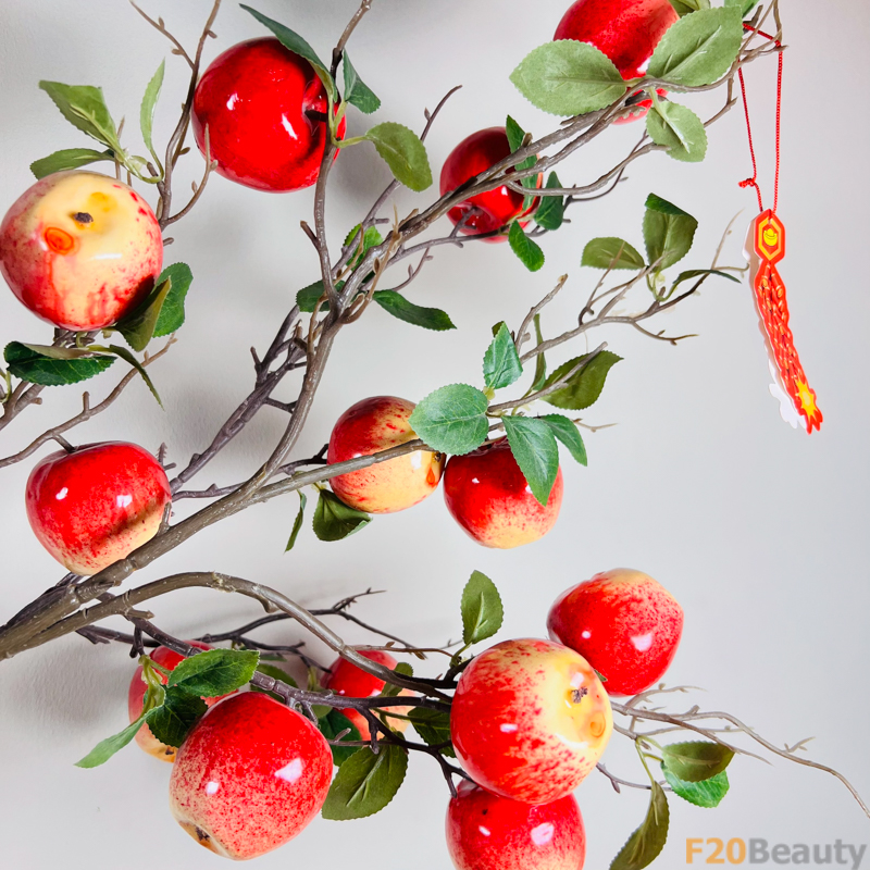 Tinh Hoa Nghệ Thuật: Cành Táo Giả và Sự Tinh Tế Của Nghệ Nhân