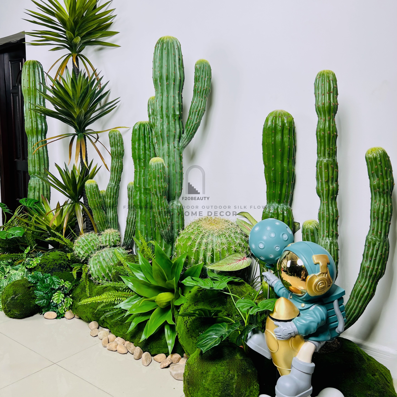 Thi công tiểu cảnh cây xương rồng cột giả đậm chất sa mạc
