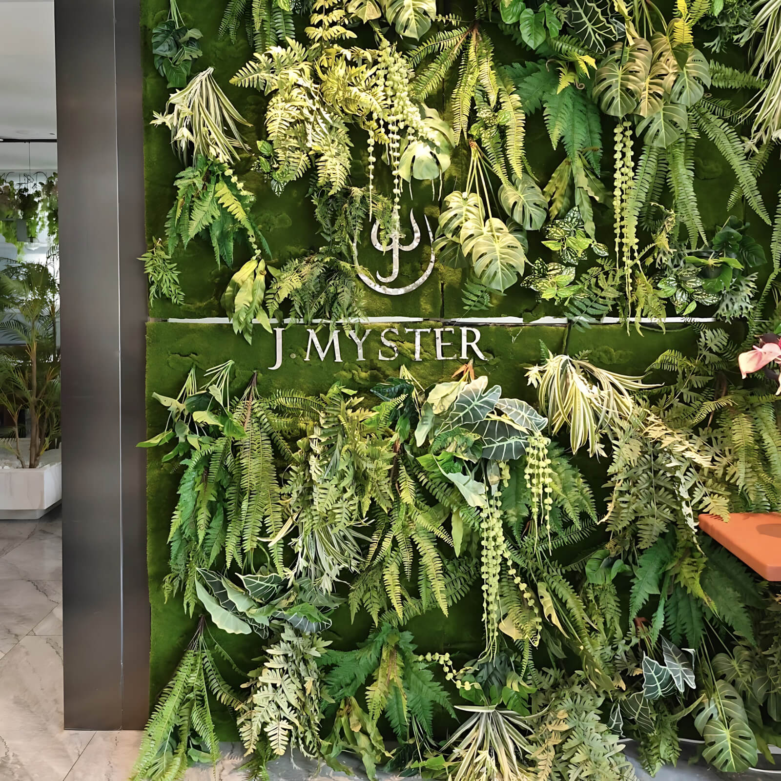 Tường cây giả Monstera dương xỉ nhiệt đới