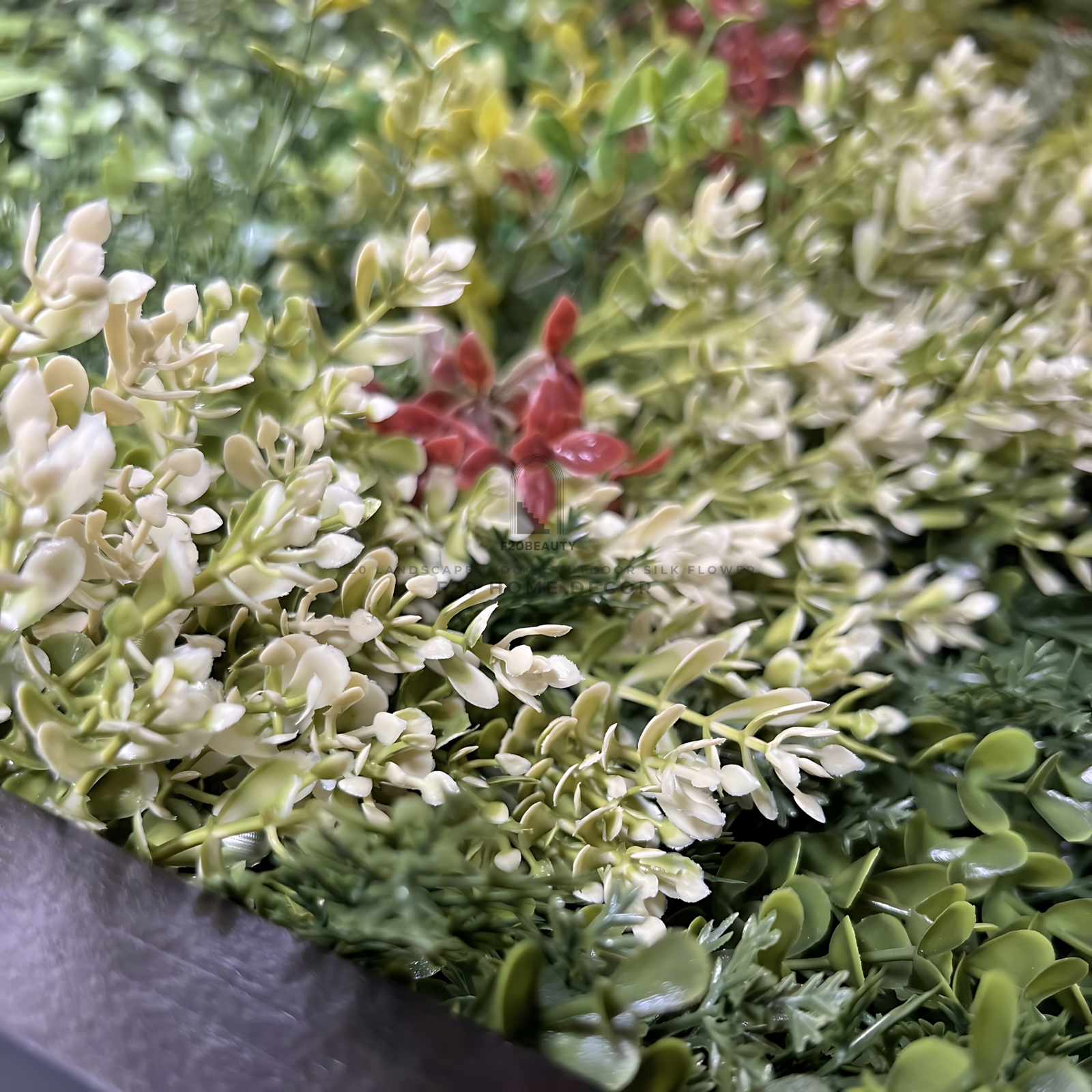 Tường cây giả trang trí nội thất sự mát mẻ từ mảng xanh trong ngôi nhà