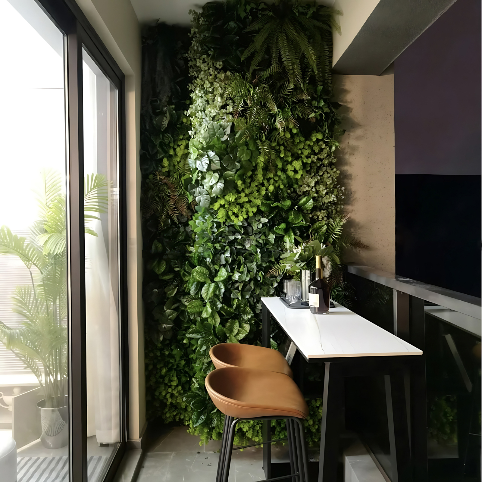 Tường cây giả trang trí vách ban công sự lựa chọn hoàn hảo cho không gian