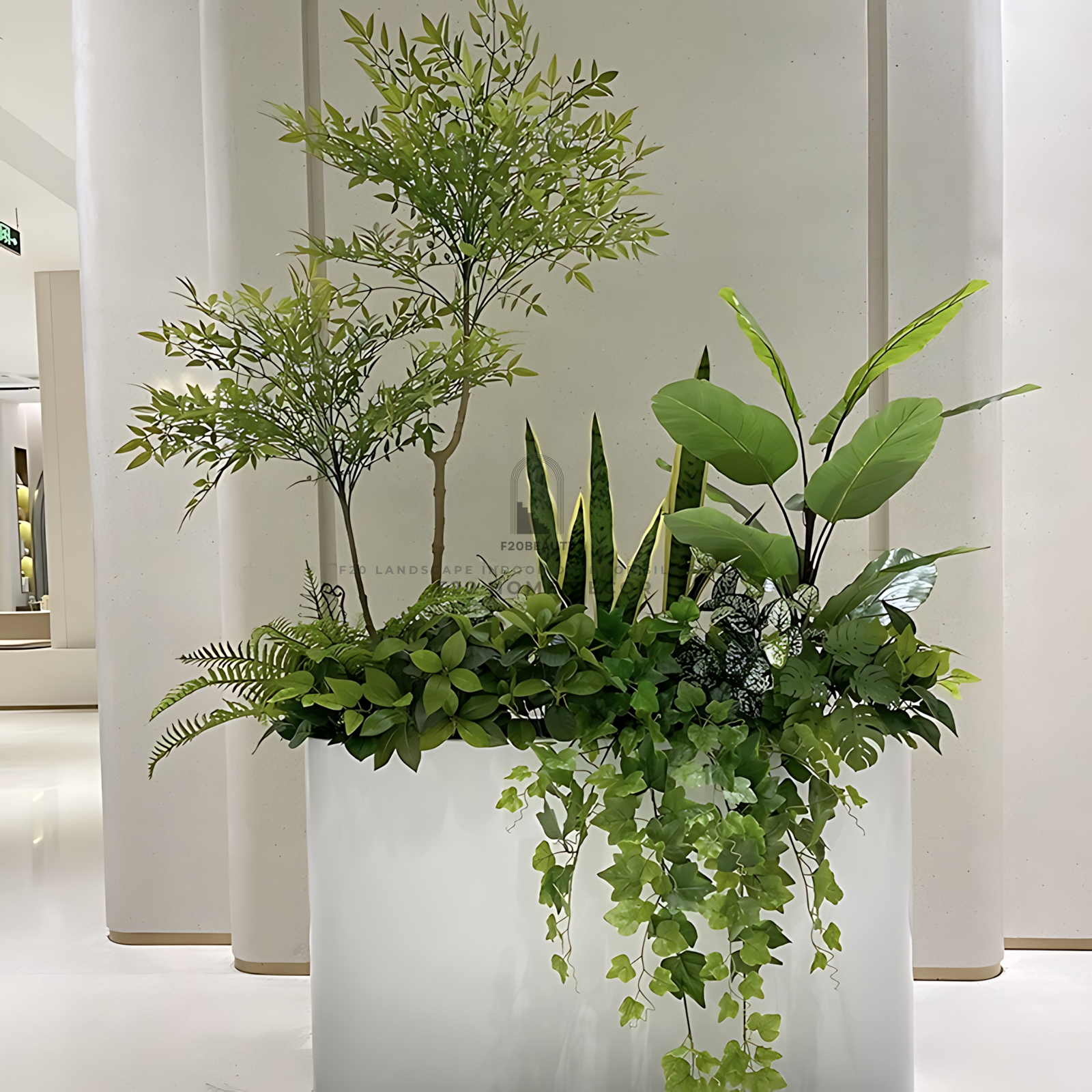 Bồn cây giả trang trí văn phòng hiện đại tạo điểm nhấn xanh trong môi trường làm việc