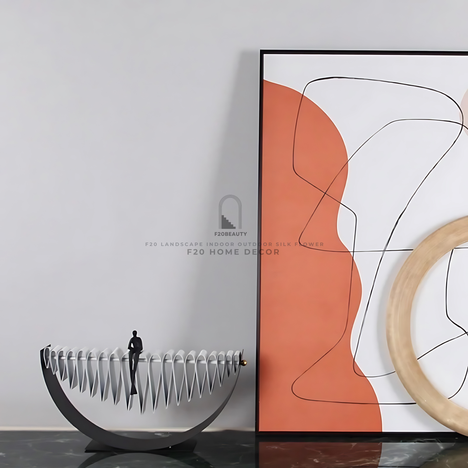 Tượng nghệ thuật cậu bé ngồi trên cây cầu biểu tượng của sự thư giãn và yên bình