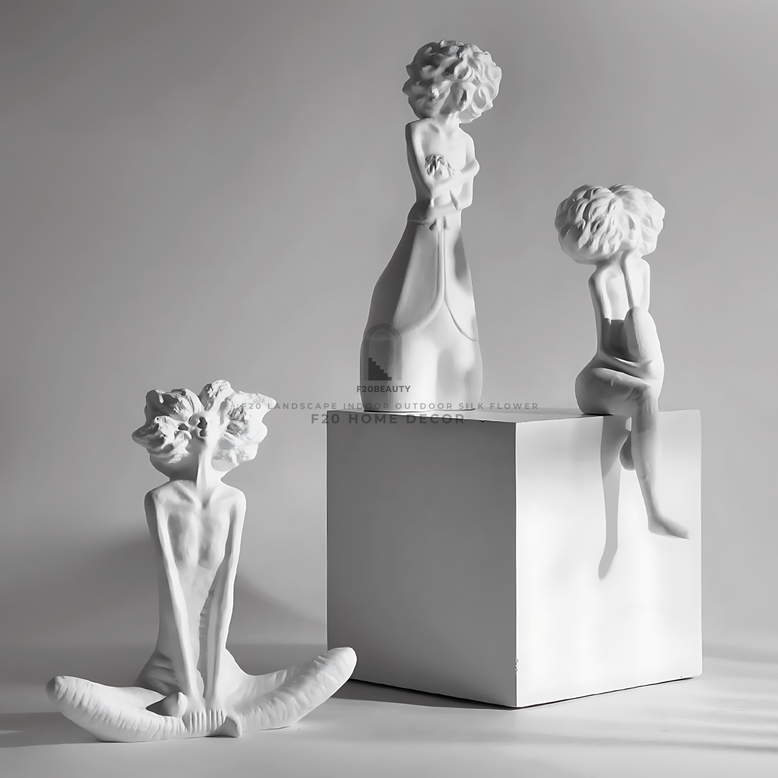 Tượng nghệ thuật cô gái Monasa vẻ đẹp vượt thời gian