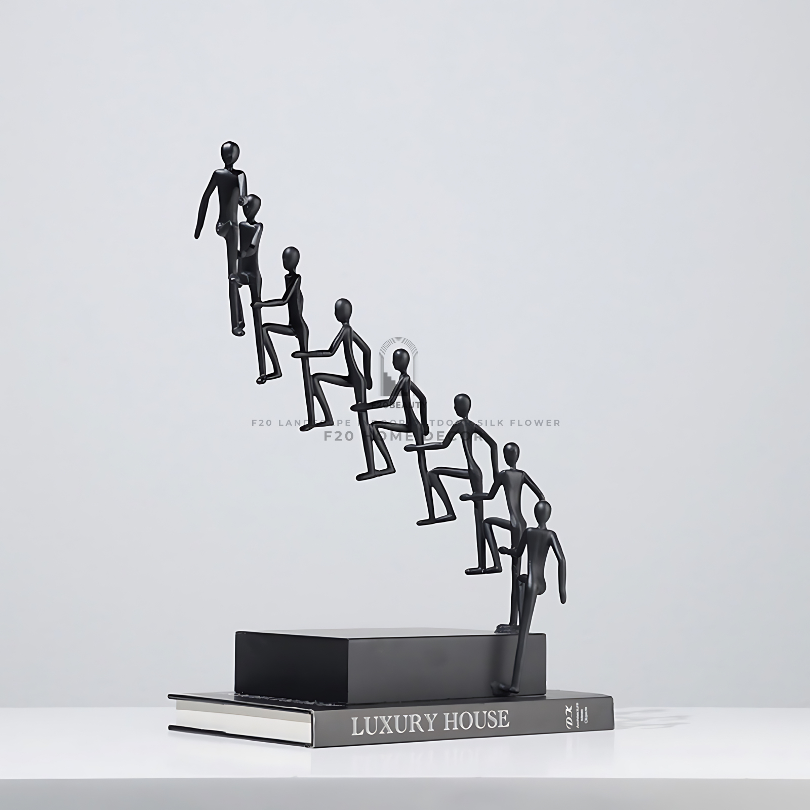 Tượng nghệ thuật điêu khắc người leo tầng