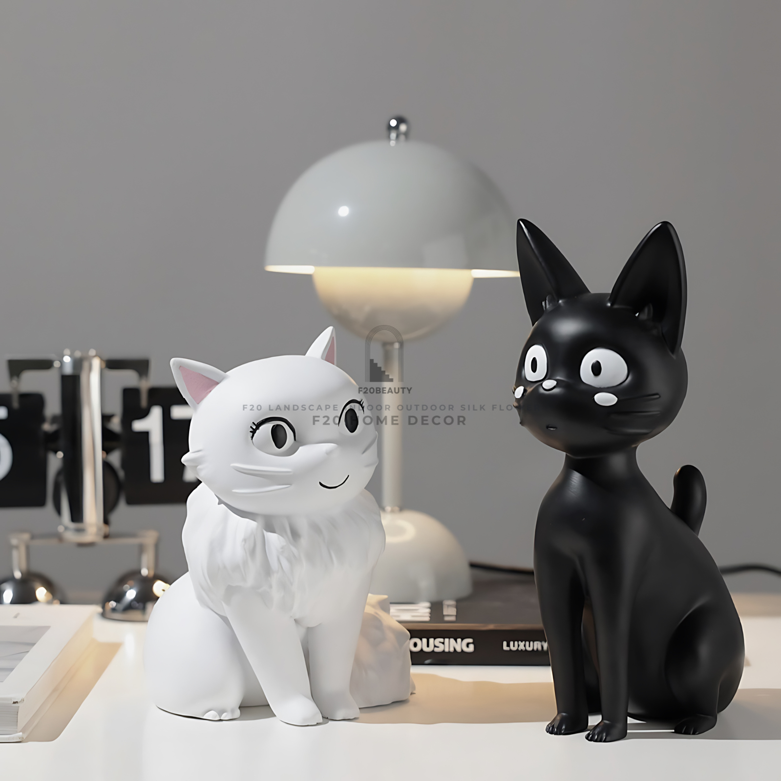 Tượng nghệ thuật mèo đen trắng