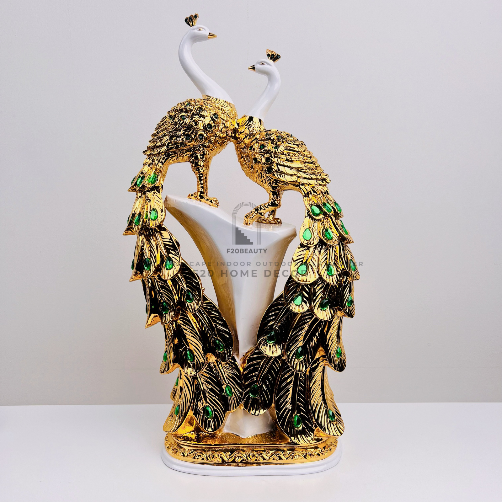 Tượng chim Công uyên ương phong thủy