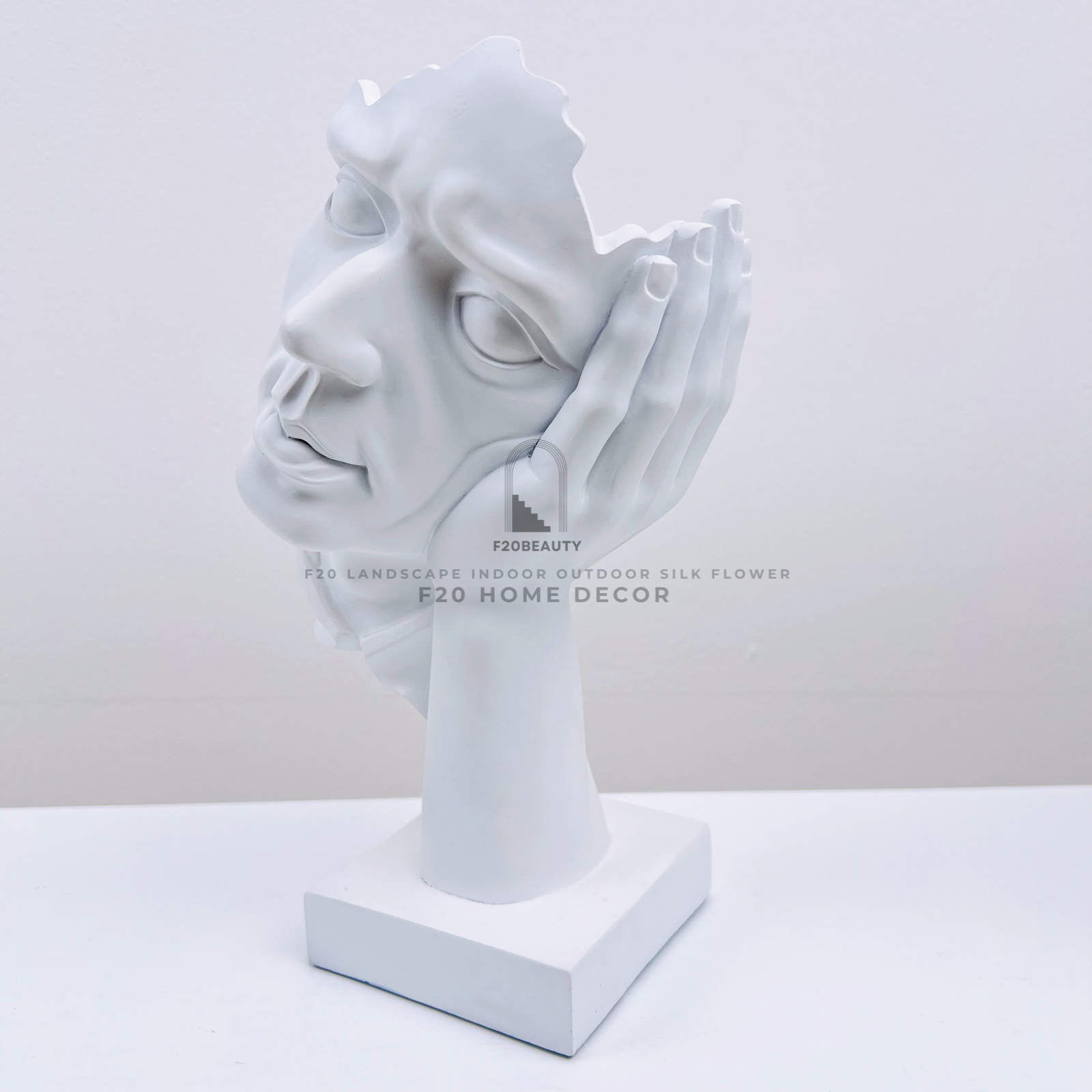 Tượng Tam Không: Thông điệp của sự im lặng và kiên nhẫn