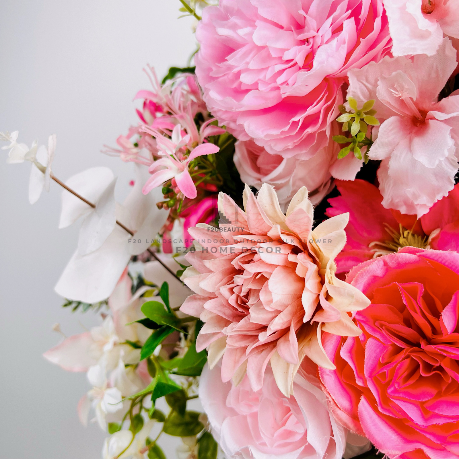 Bình hoa hồng giả Makila: đẳng cấp trong trang trí nội thất