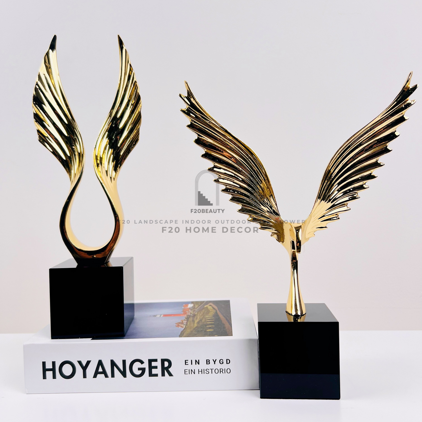 Tượng đôi cánh mạ vàng: Sự kết hợp hoàn hảo giữa truyền thống và hiện đại