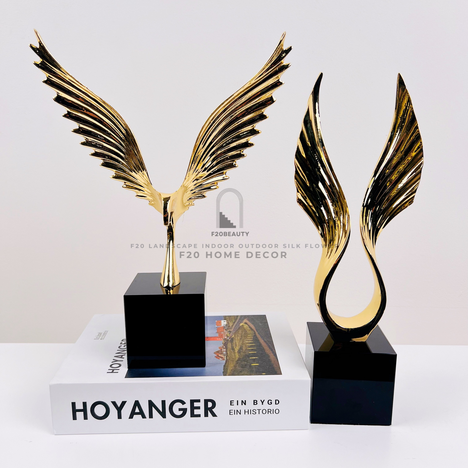 Tượng đôi cánh mạ vàng: Kiệt tác nghệ thuật độc đáo và tinh tế