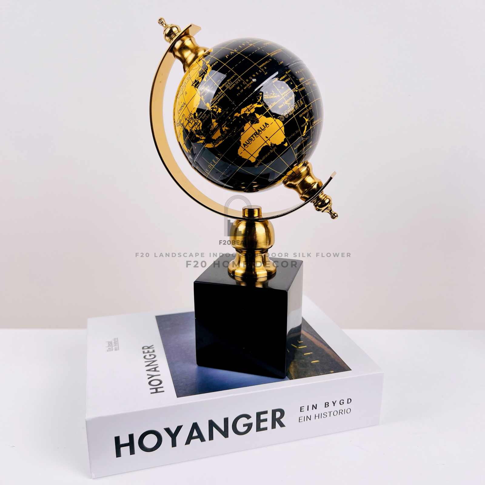 Tượng quả cầu trang trí cho ngôi nhà sang trọng