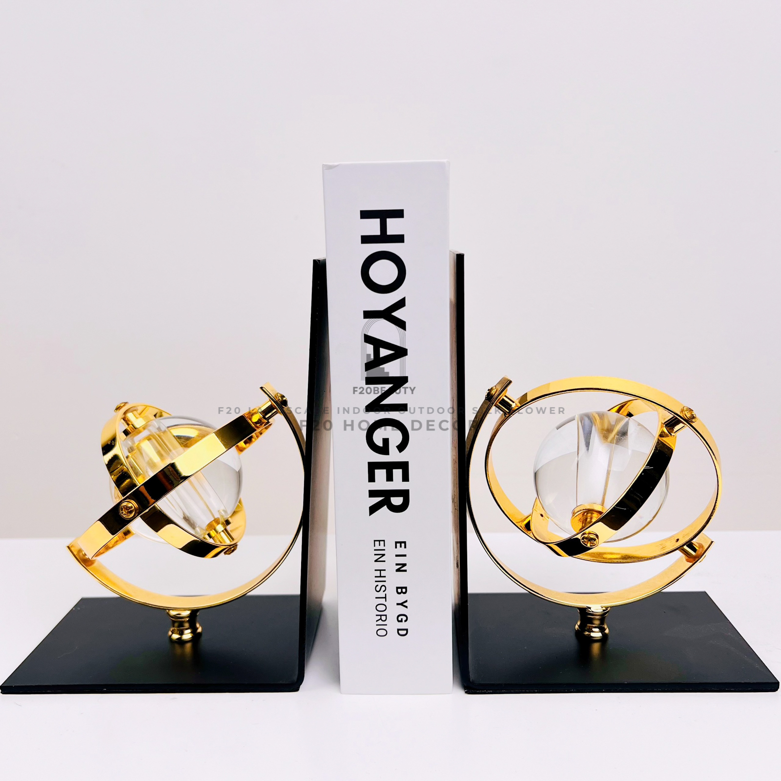 Chặn sách decor quả địa cầu