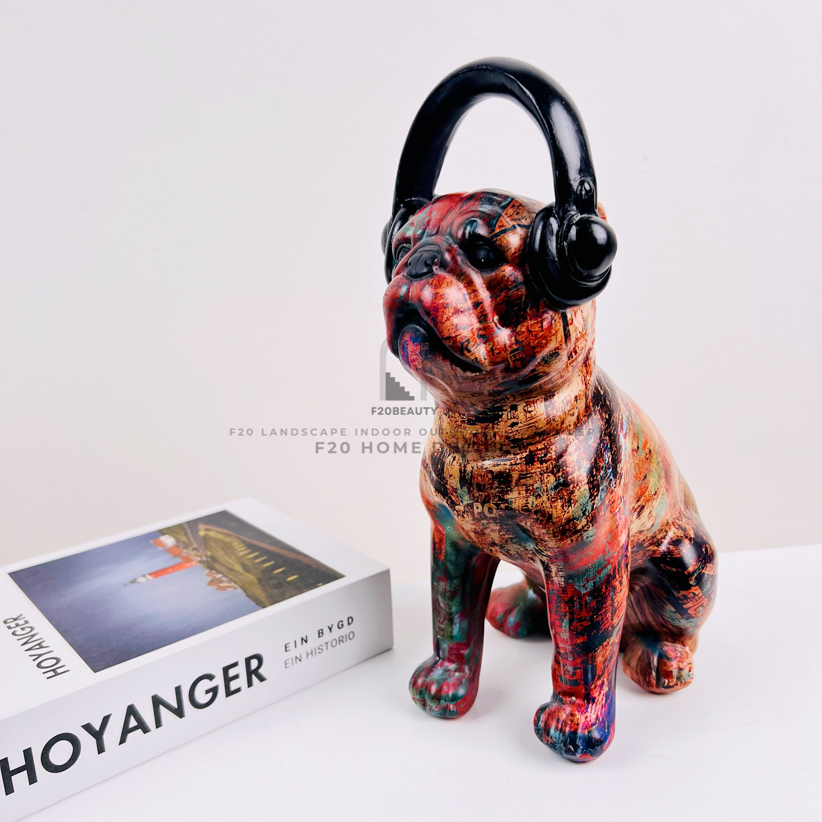 Tượng chó Pub nghe nhạc ngũ sắc - Món đồ trang trí độc đáo và ấn tượng