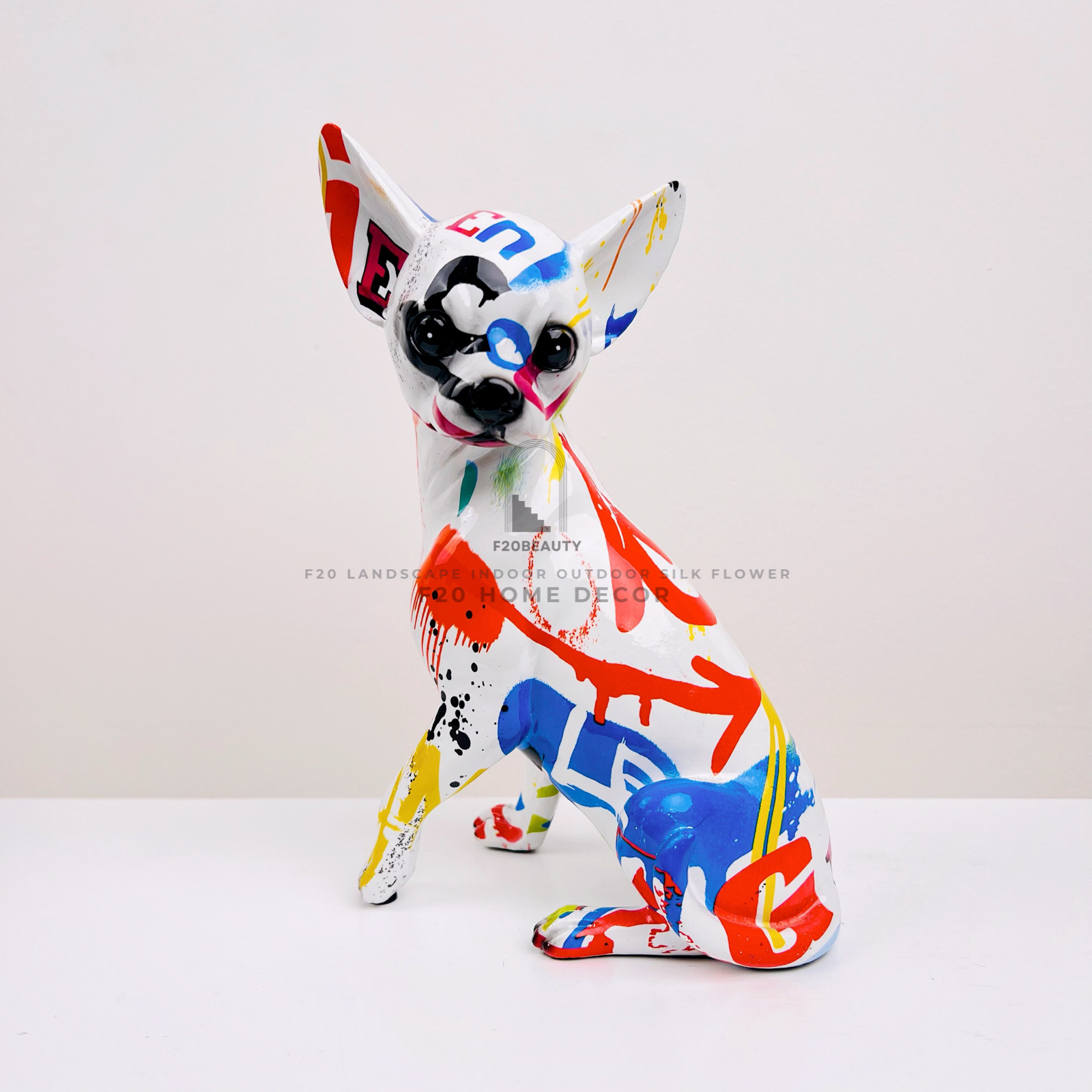 Tượng chó Chihuahua trang trí góc làm việc