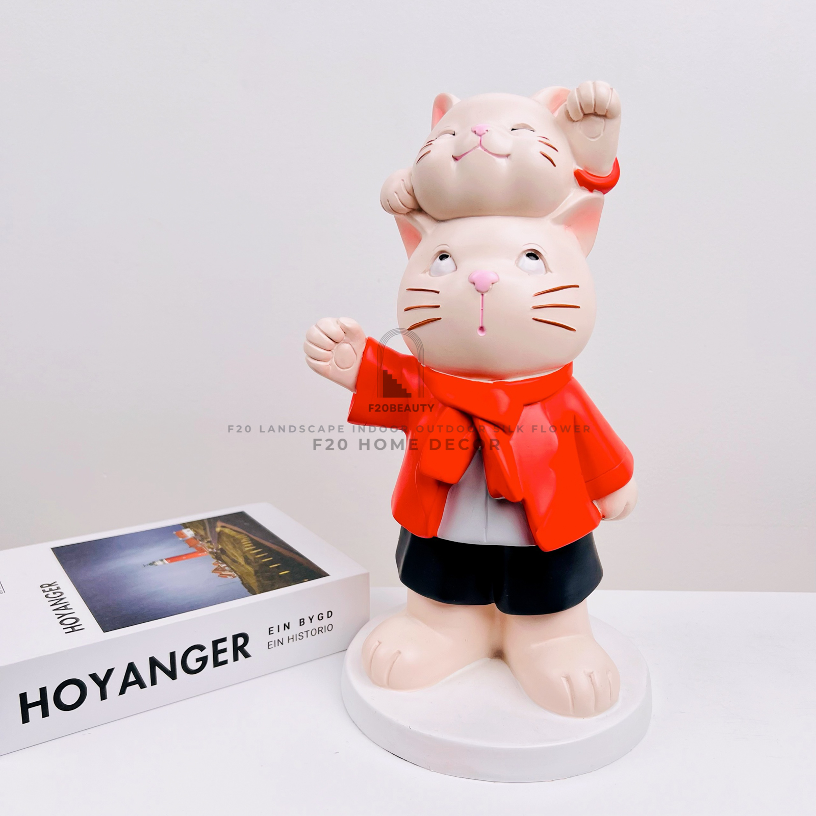 Tượng mèo thần tài vẫy tay may mắn