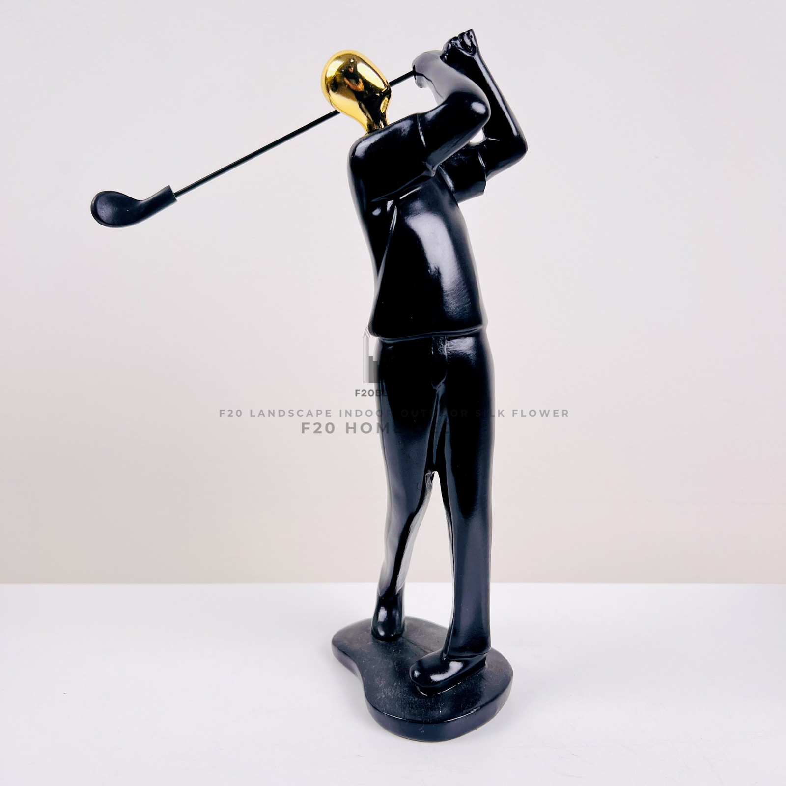 Tượng nghệ sĩ biểu diễn gofl