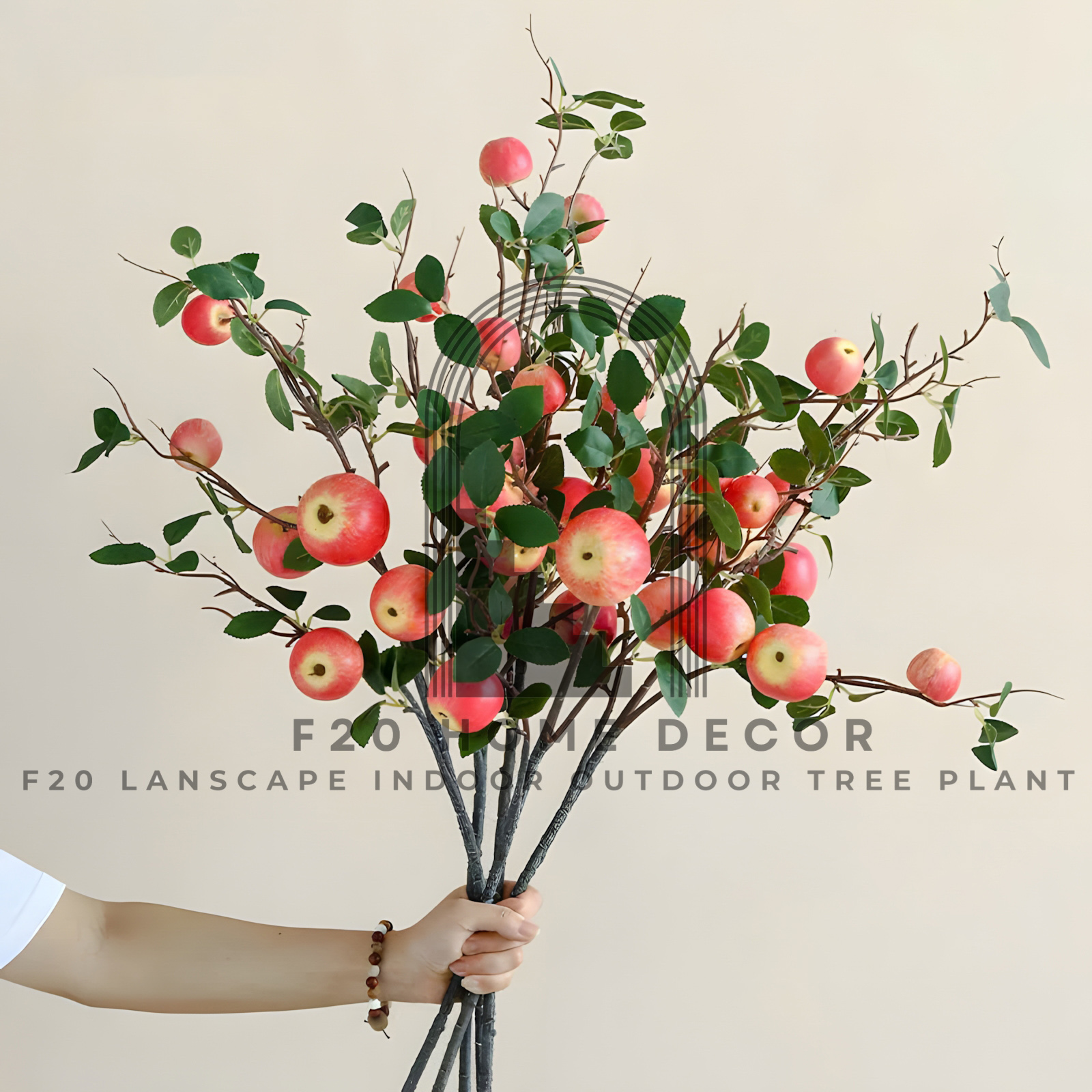 Cành táo tô điểm cho nhà thêm xinh