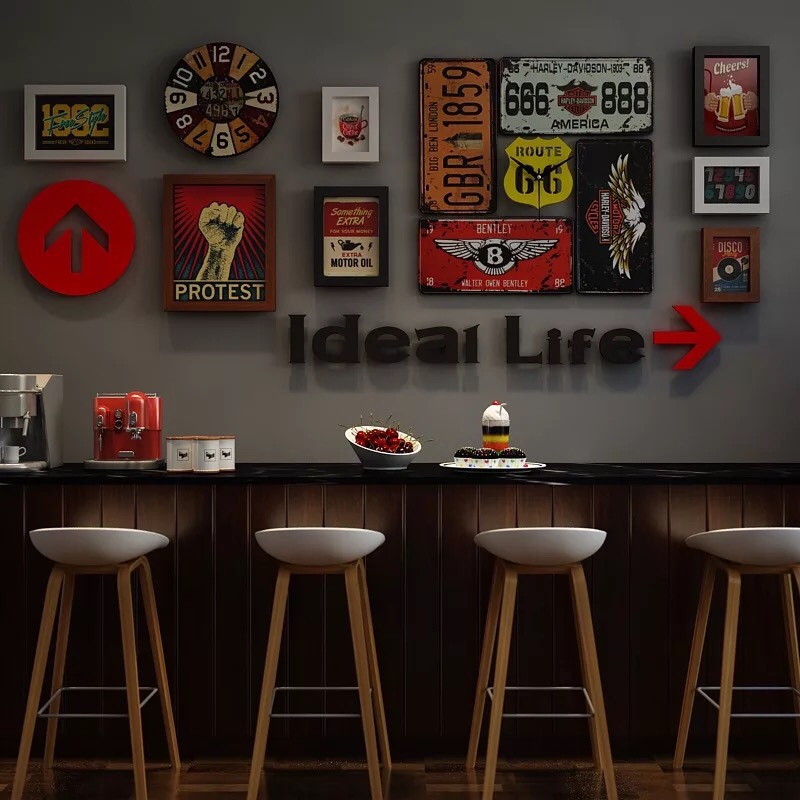 khung-hinh-treo-tuong-phong-cach-co-dien-2