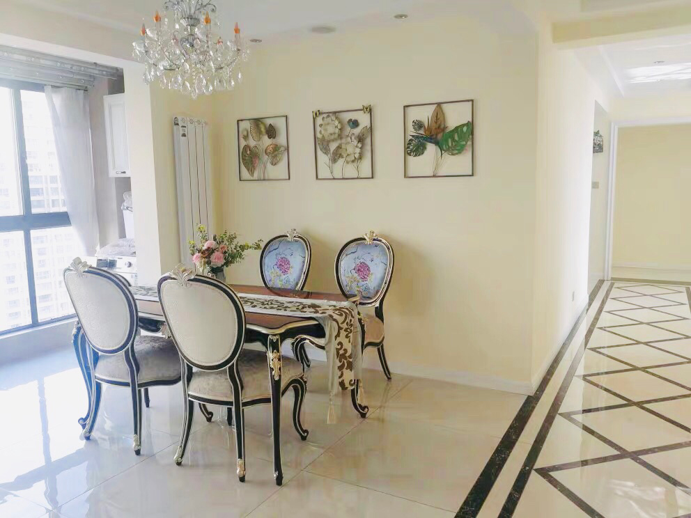 hinh-anh-thuc-te-tranh-sat-phong-cach-bac-my-3