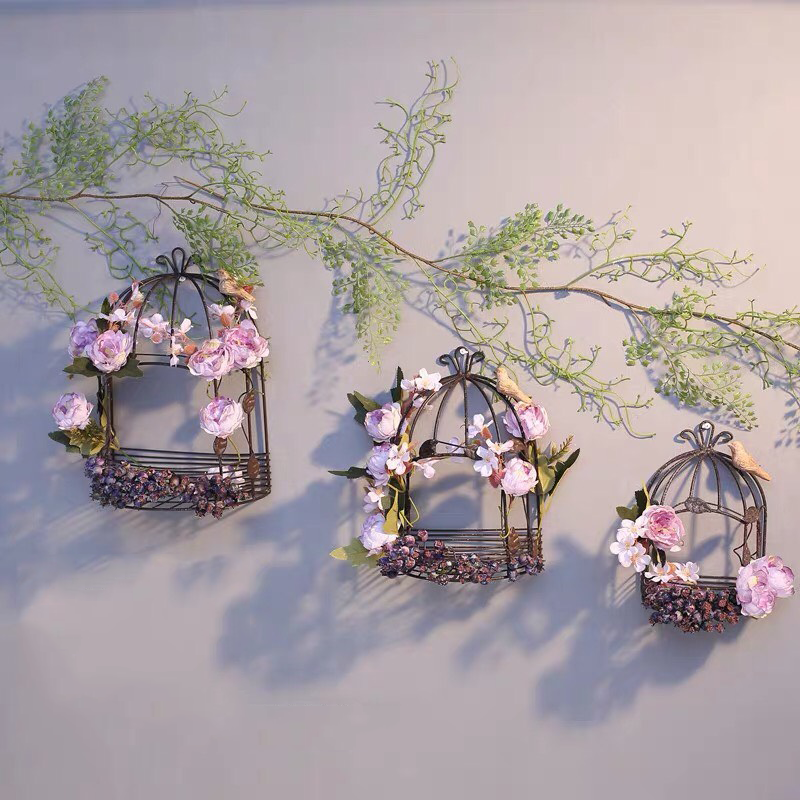 cay-hoa-gia-treo-tuong-5