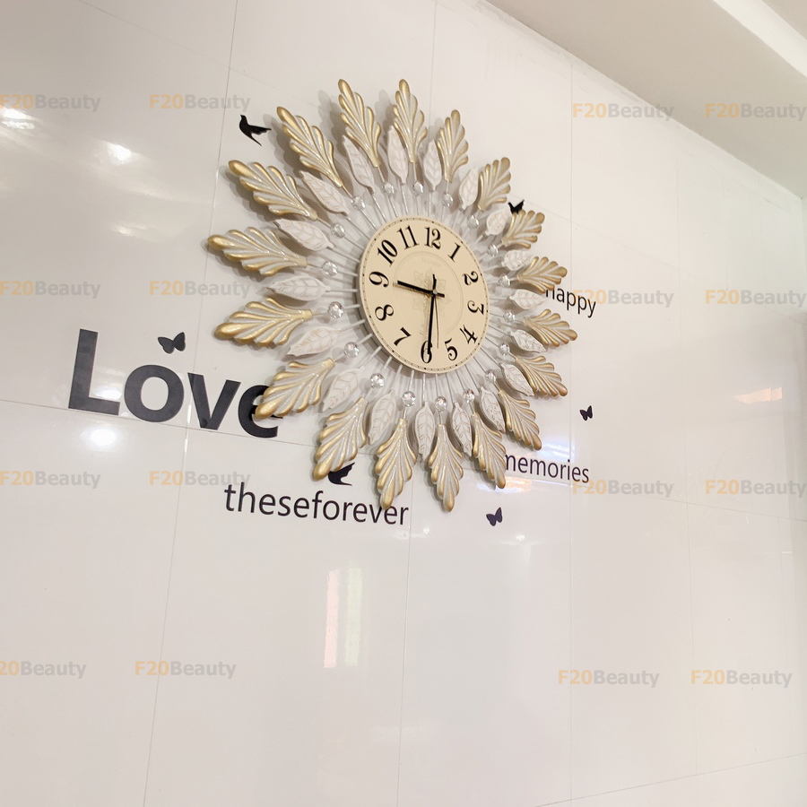 dong-ho-treo-tuong-la-phong-13