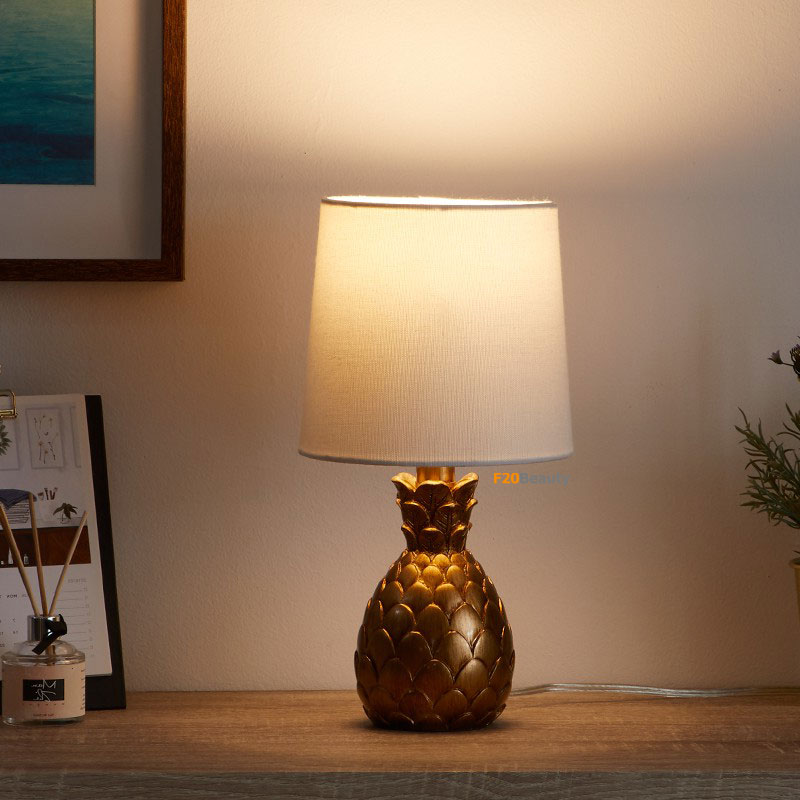 Đèn trái dứa để bàn