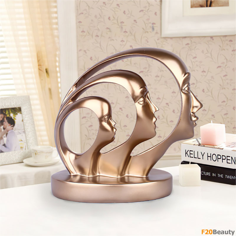 Tượng nghệ thuật cổ điển mặt người mang nhiều ý nghĩa nhân văn