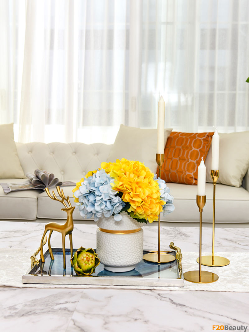 Chân nến kim loại Golden Helios