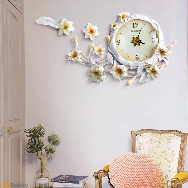 Đồng hồ treo tường hoa mai khoe sắc